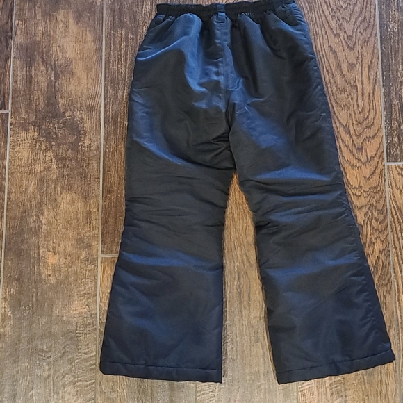 Snow Pants - Picture 2 of 3